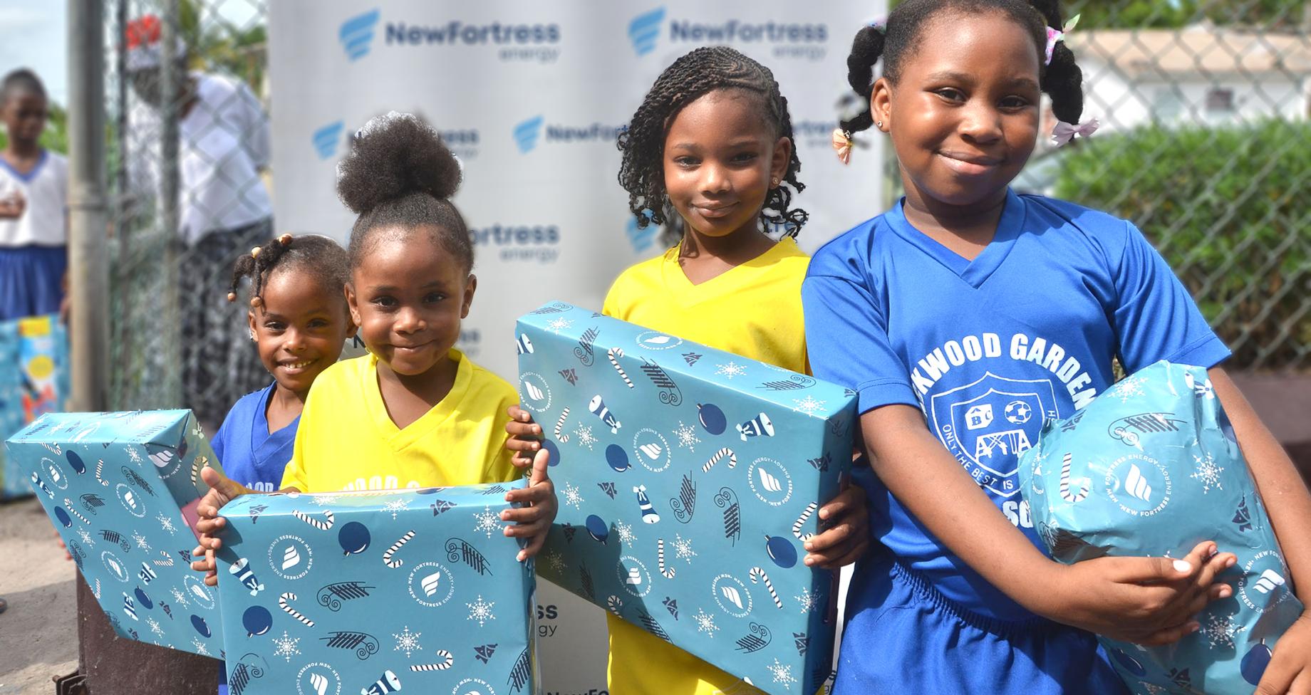 Children receiving donations