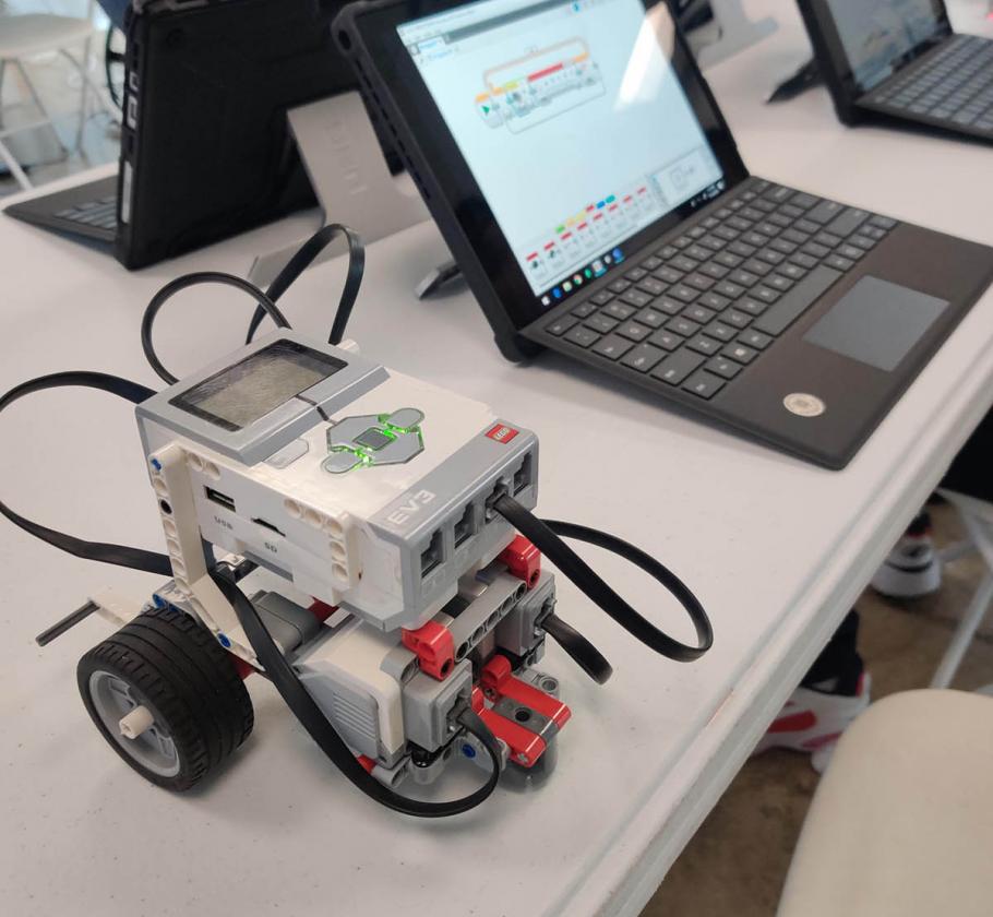 PR Robotics Lab