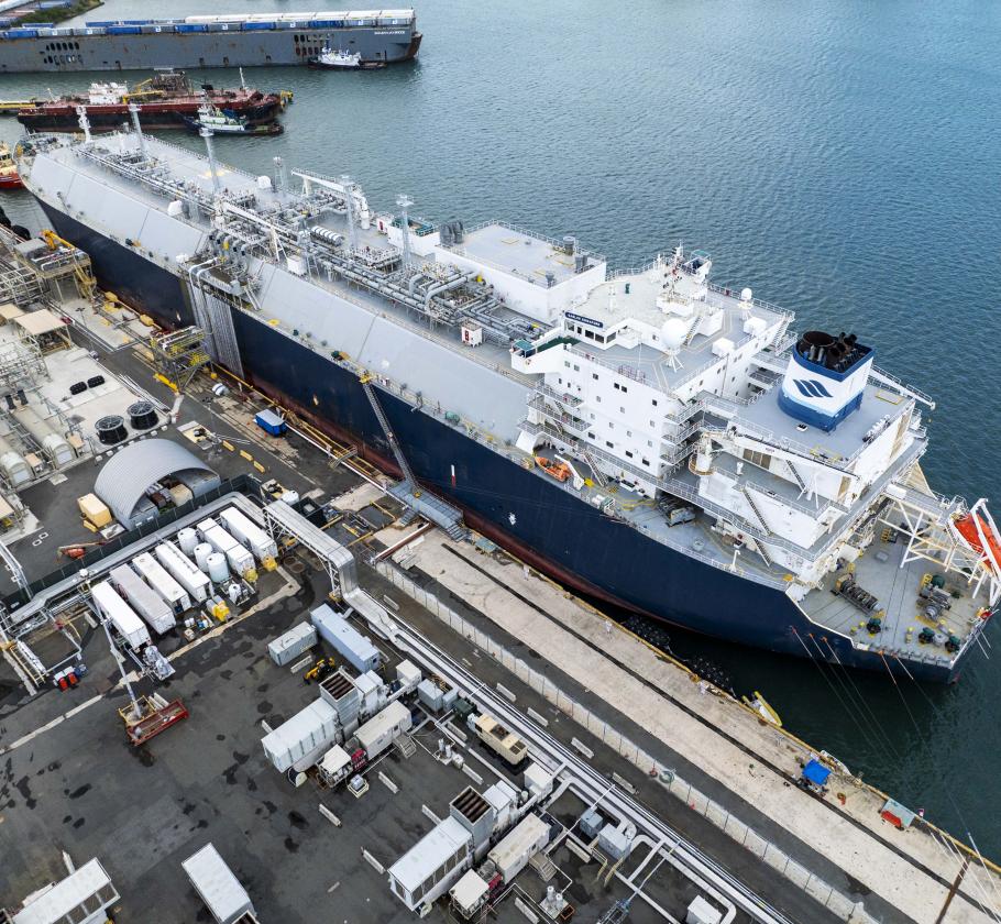 LNG onshore terminal 